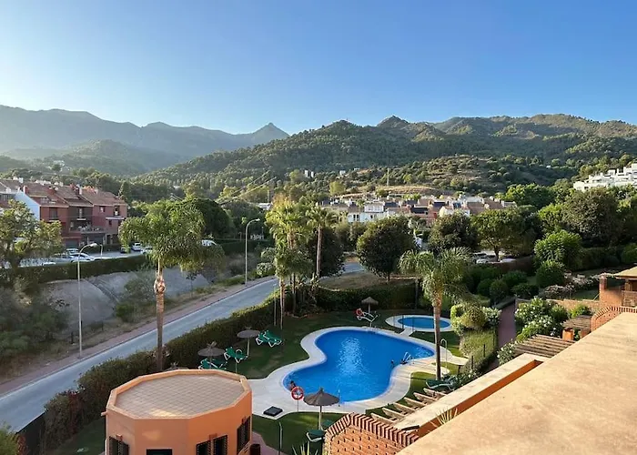 Apartamento En Marbella Con Piscina